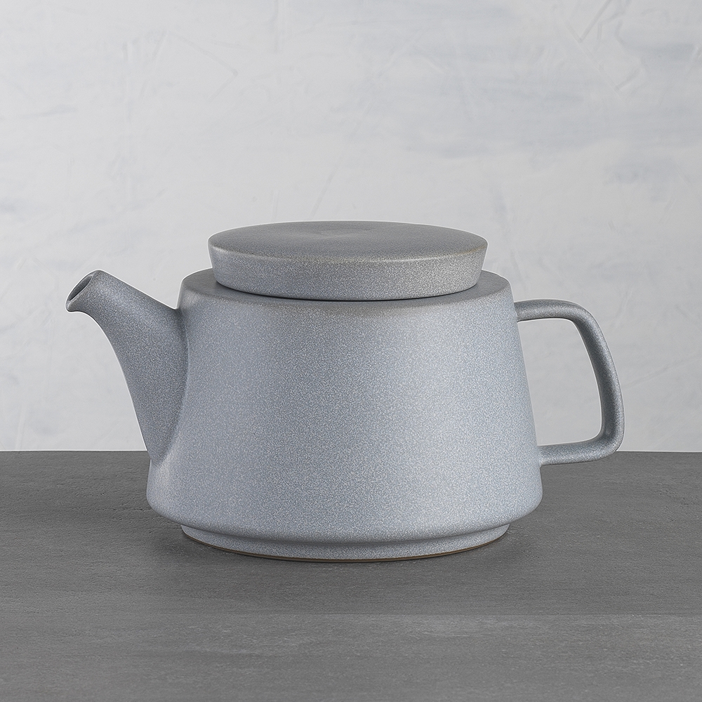 Darwin Stoneware Teapot with Infuser Humble Home